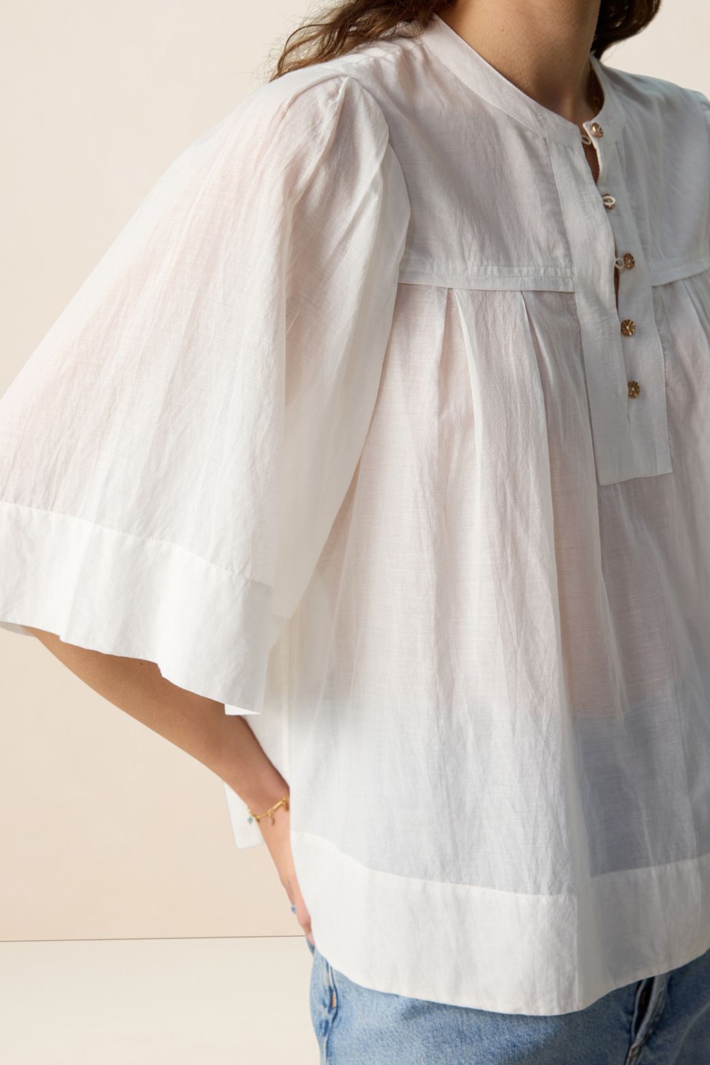 Bluse mit Puffärmeln - weiß