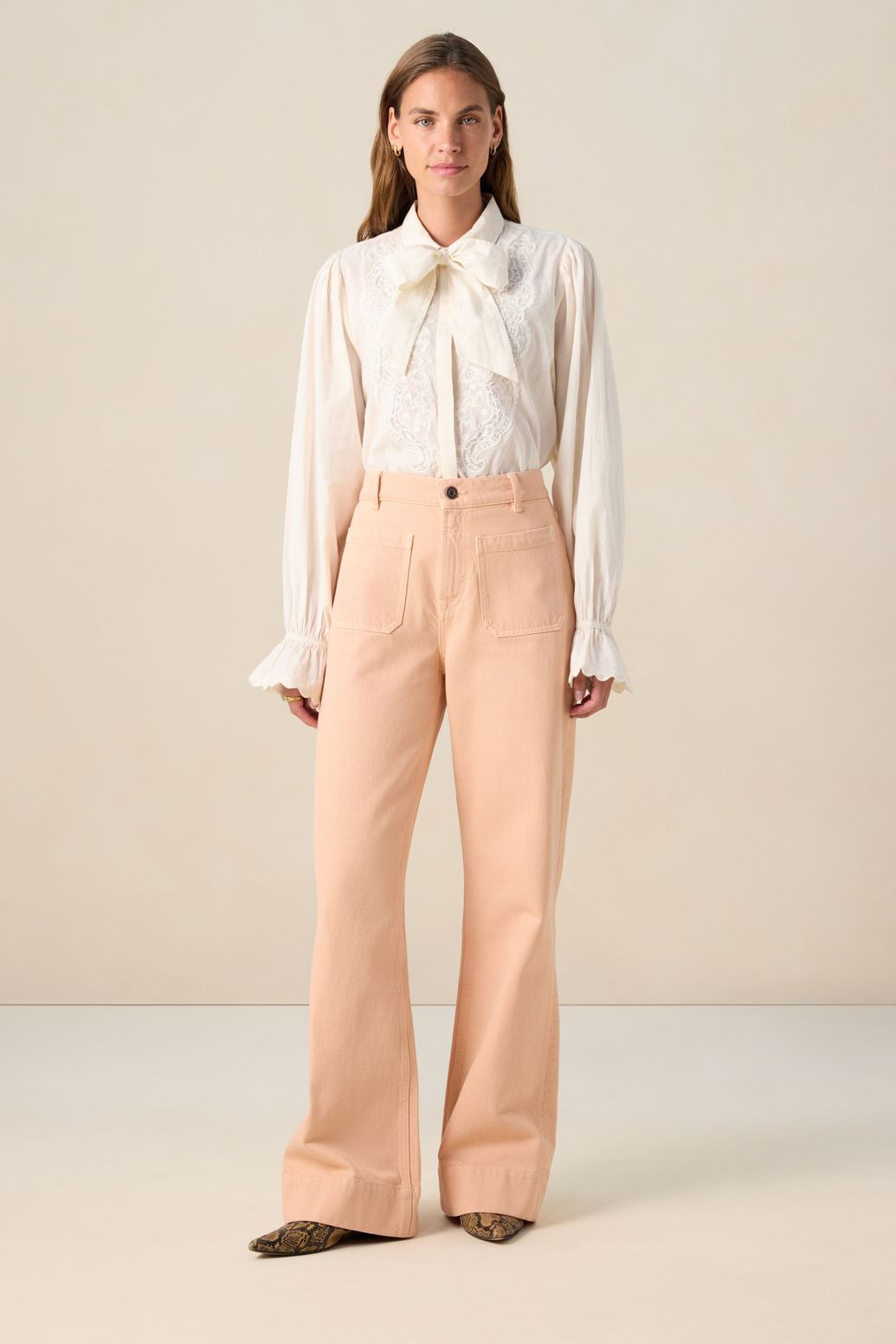 Bluse mit Schleife - weiß