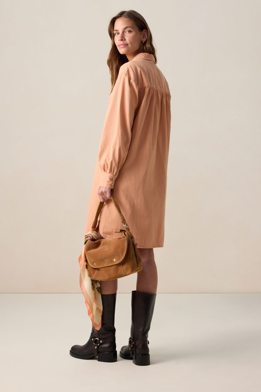 Robe mi-longue - orange clair