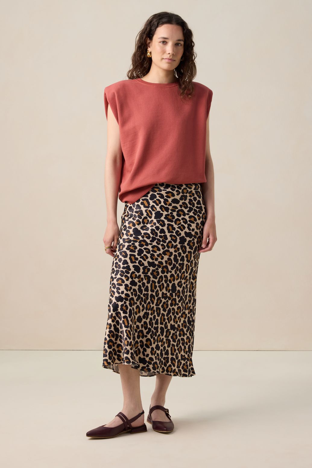 Satinrock mit Leoprint - braun