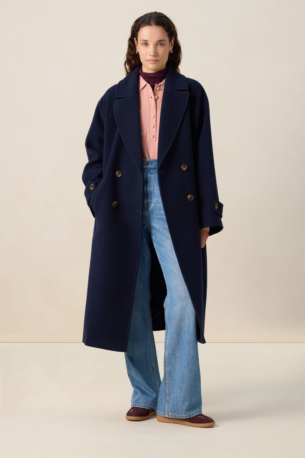 Donkerblauwe wollen jas