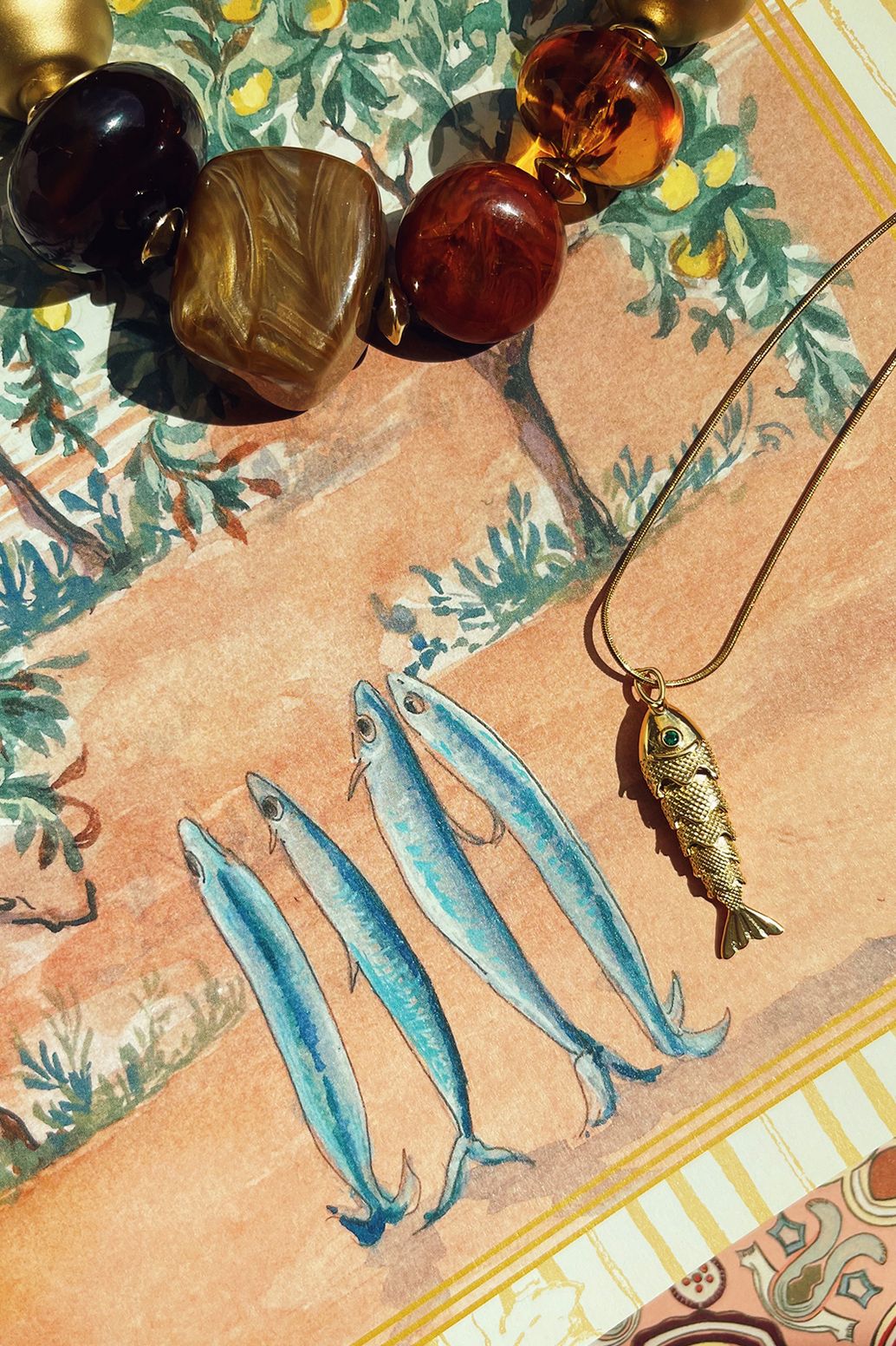 Collier avec pendentif poisson - doré
