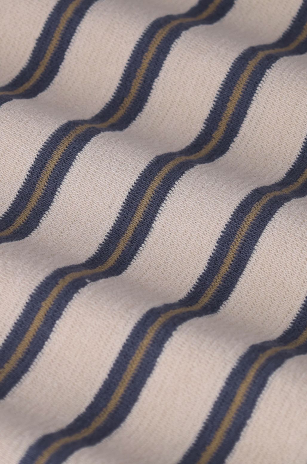 Beige T-shirt met strepen