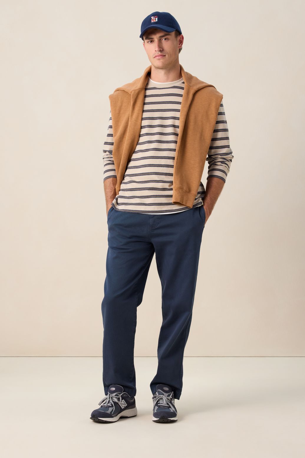 Beige T-shirt met strepen