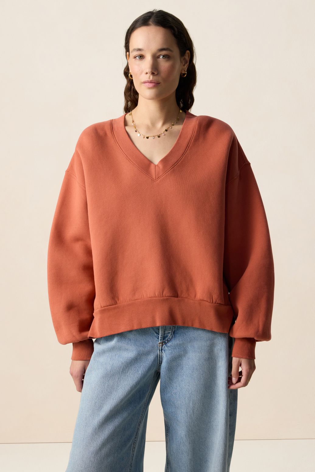 Sweat avec col V - rouge