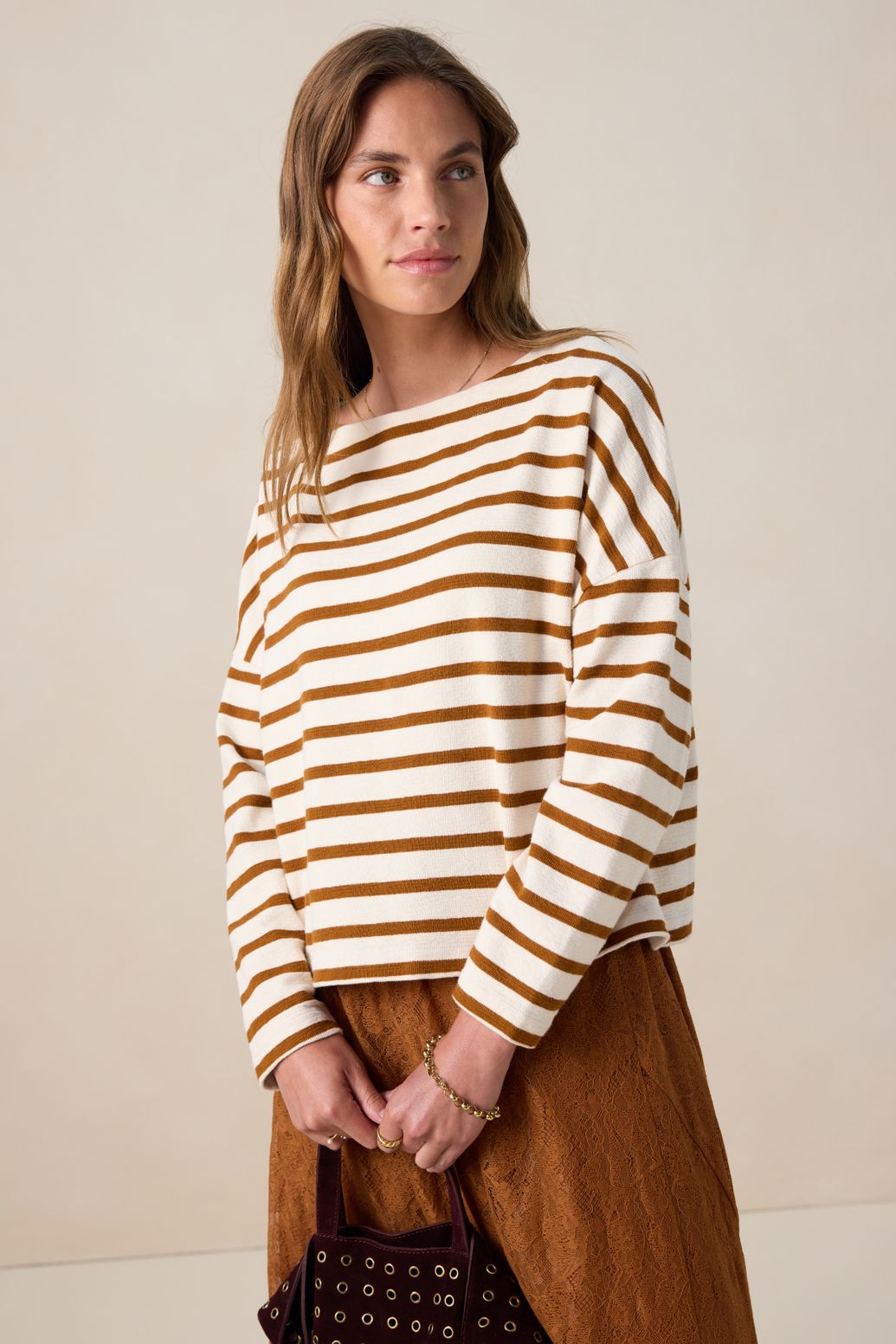 Bruine longsleeve met strepen