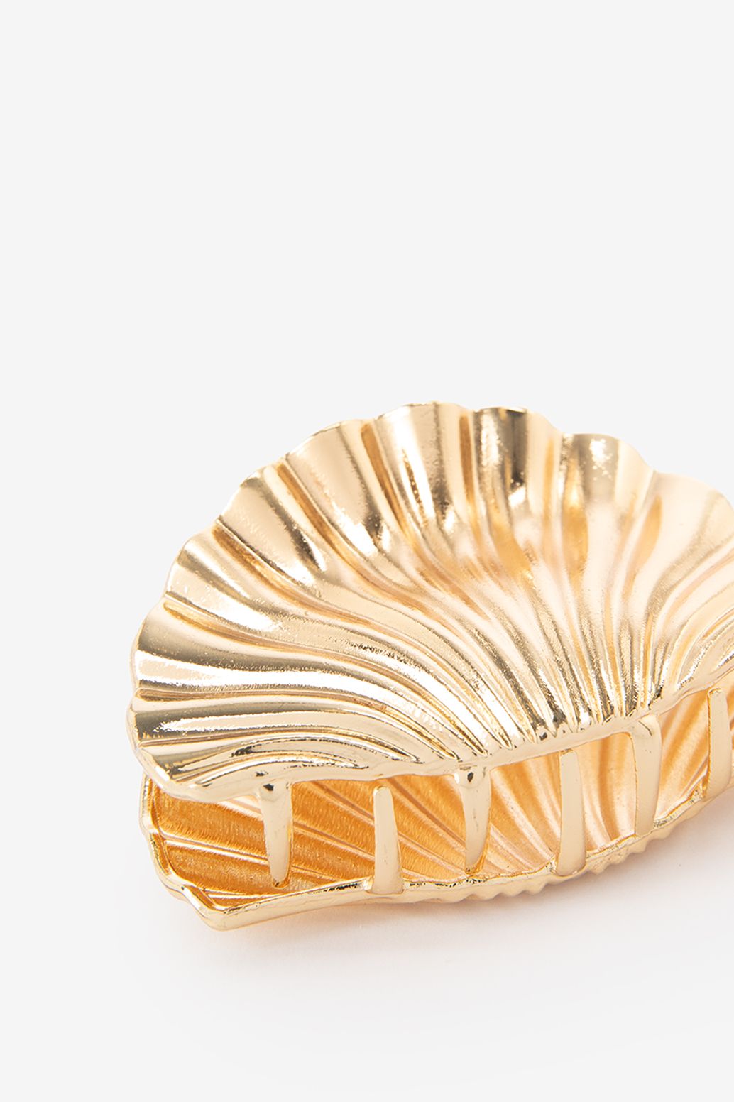 Haarspange Muschel - goldfarben