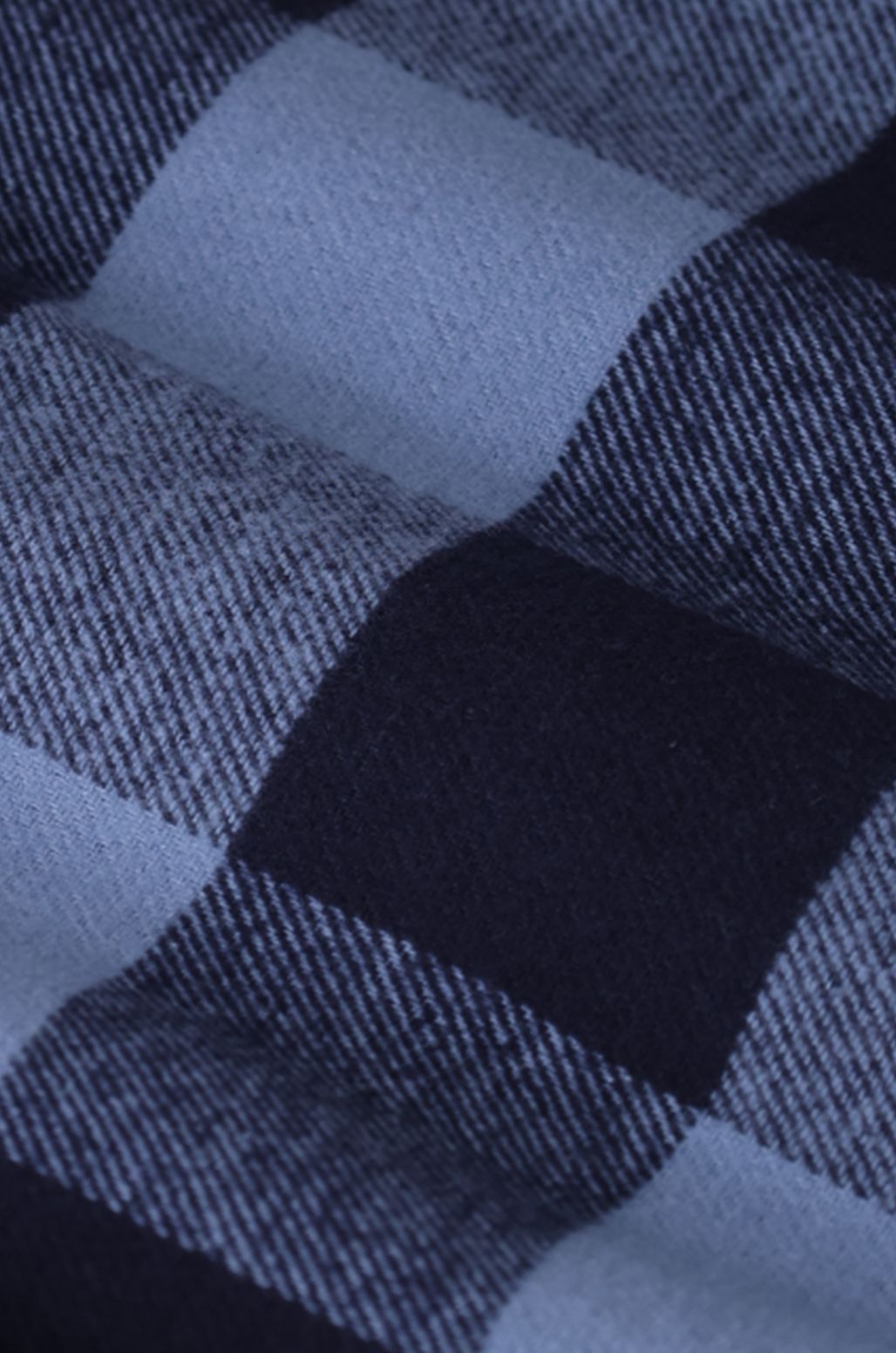 Donkerblauw geruit overhemd