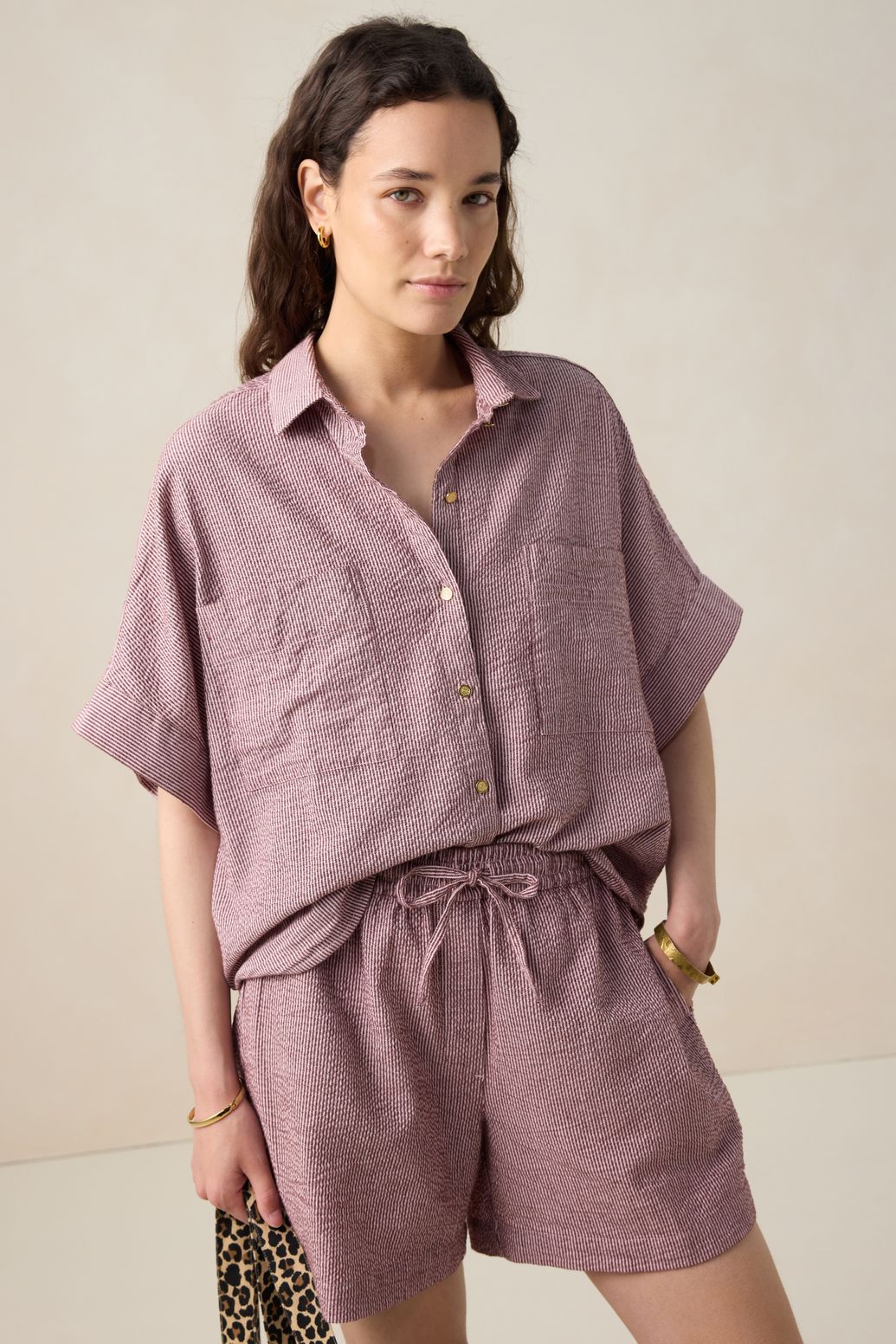 Gestreifte Shorts - dunkelrot