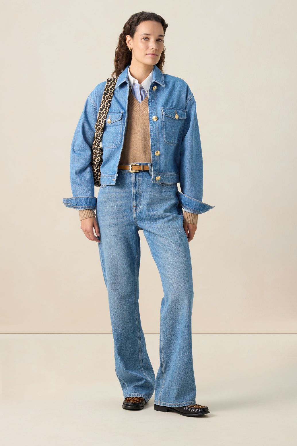 Jeansjacke mit goldfarbenen Knöpfen - blau