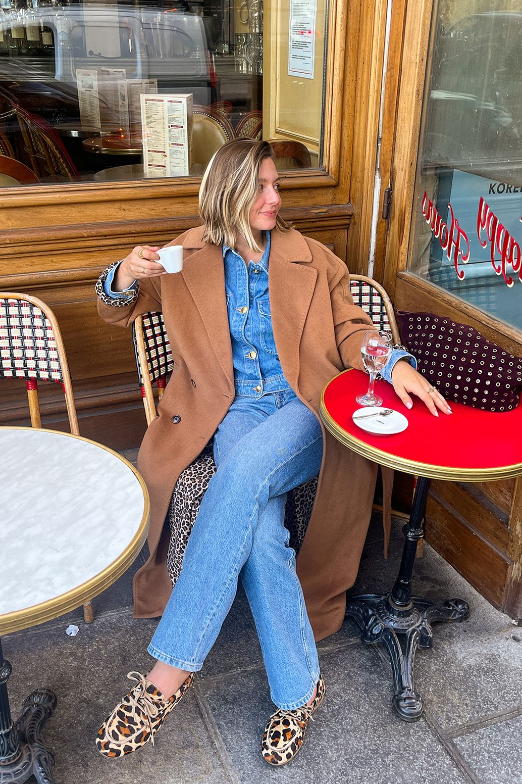 Jeansjacke mit goldfarbenen Knöpfen - blau