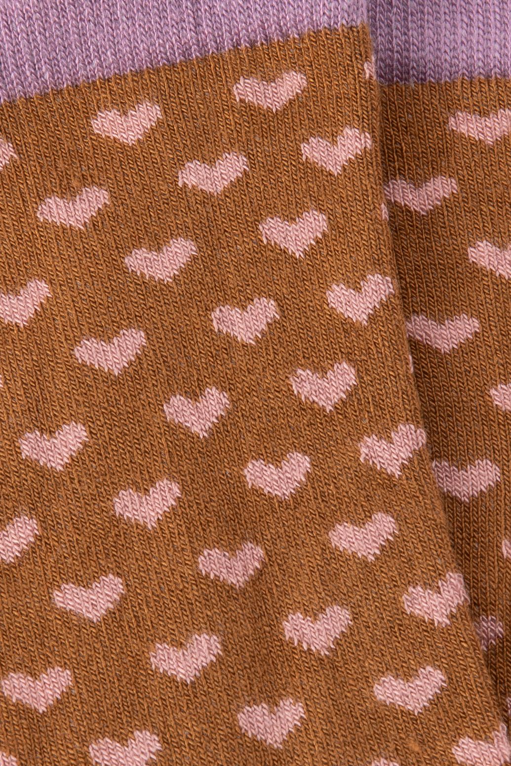Socken mit Herzmuster - braun