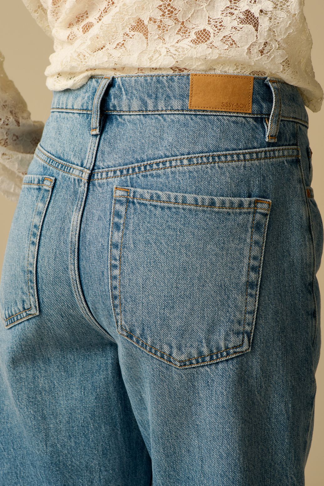 High Waist Flared Jeans - blau