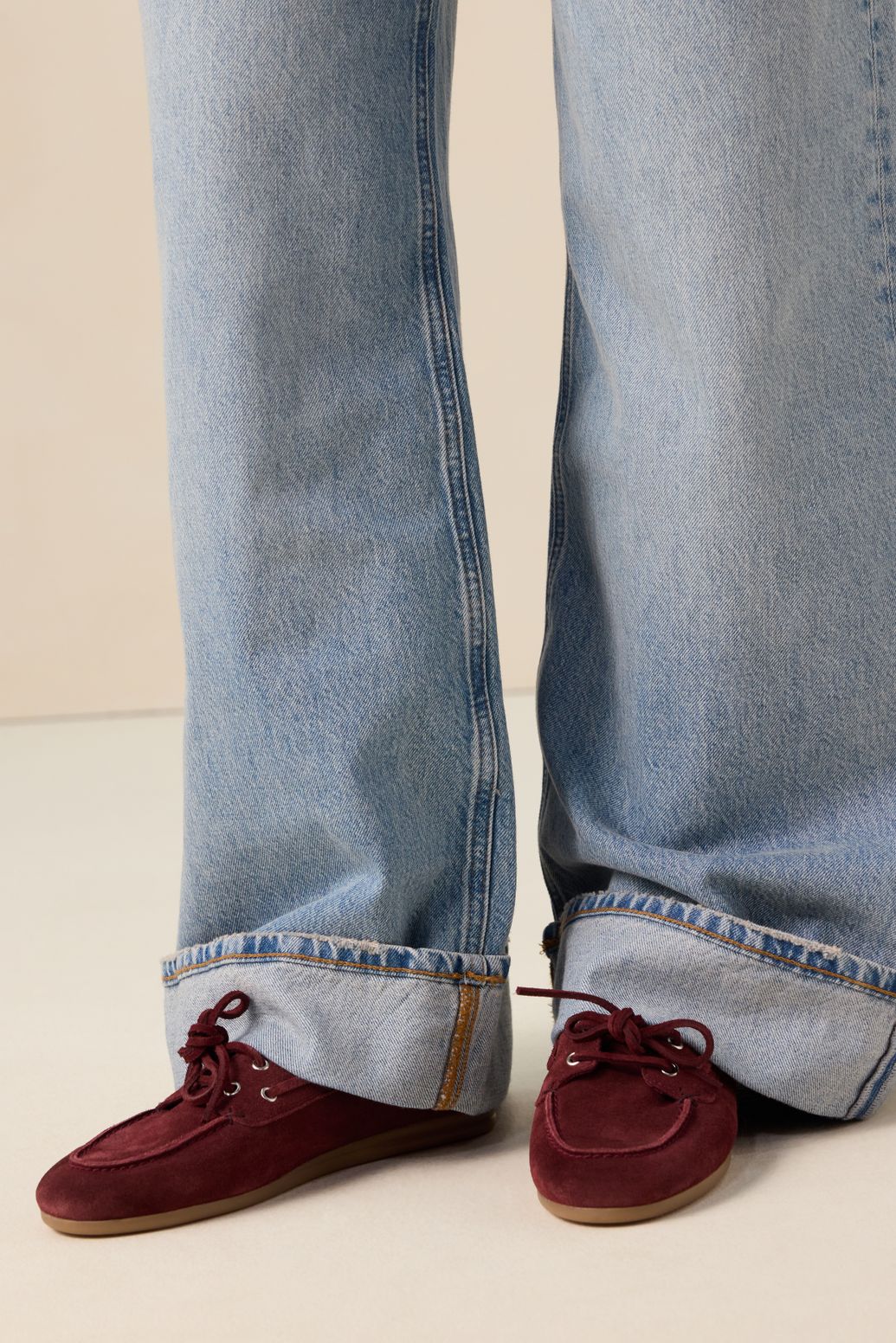 Donkerrode suède bootschoenen