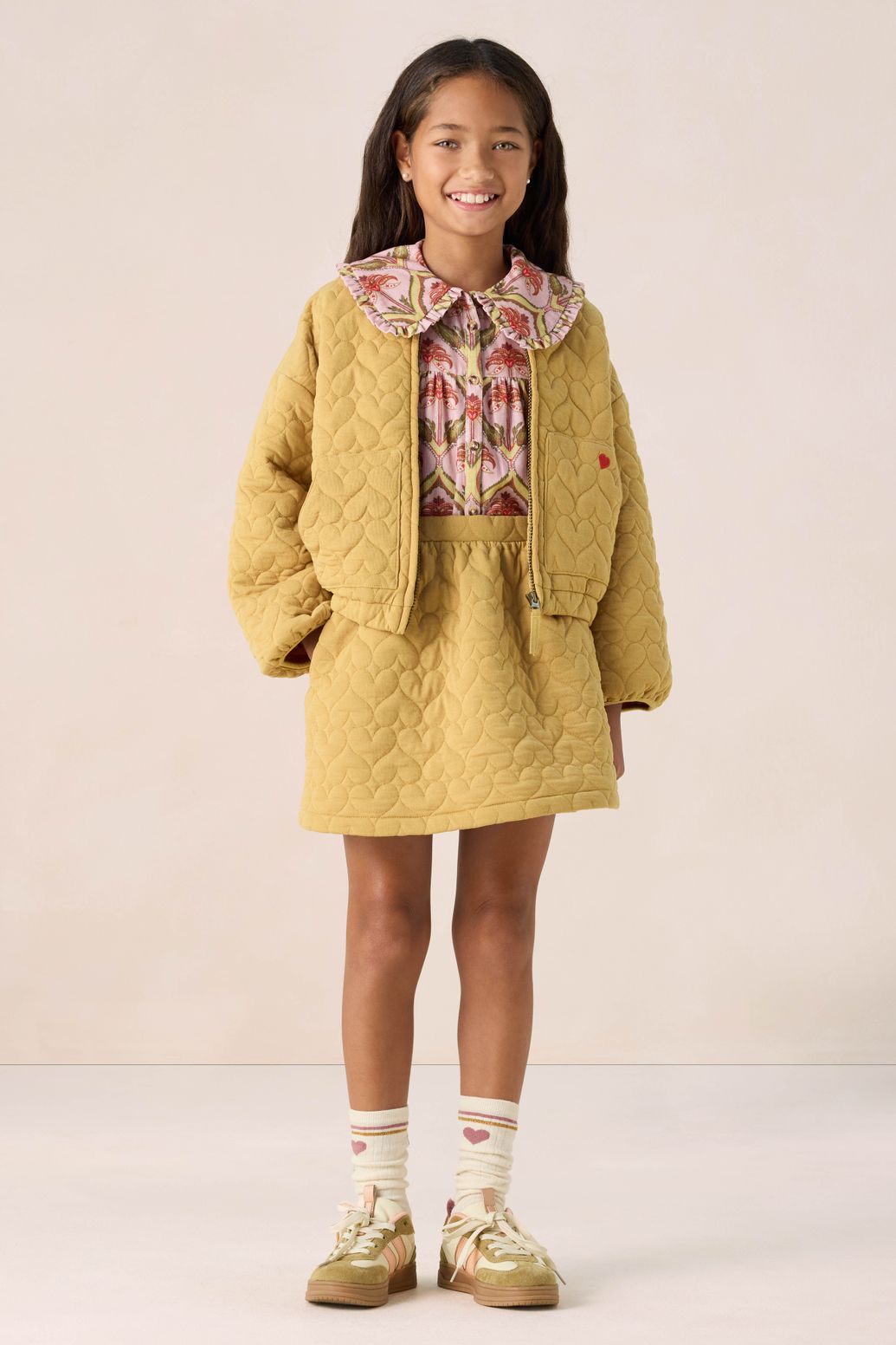 Veste matelassée avec cœurs - jaune