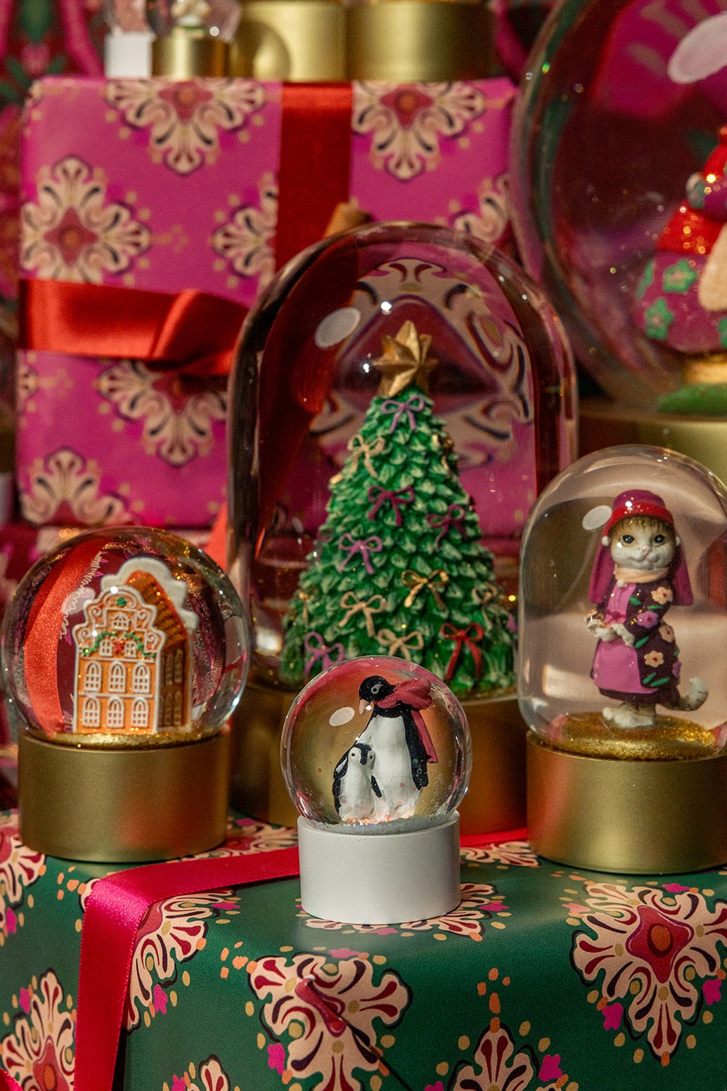 Glazen sneeuwbol met pinguïn small