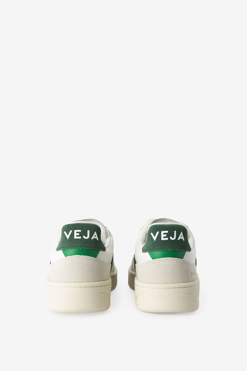 Veja witte leren sneaker V-90