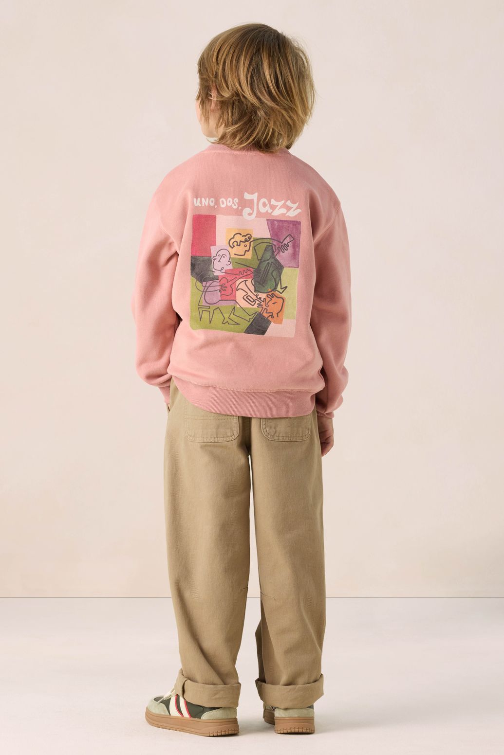 Roze sweater met artwork