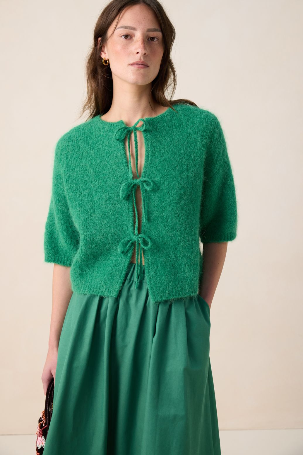 Gilet en laine avec nœuds - vert