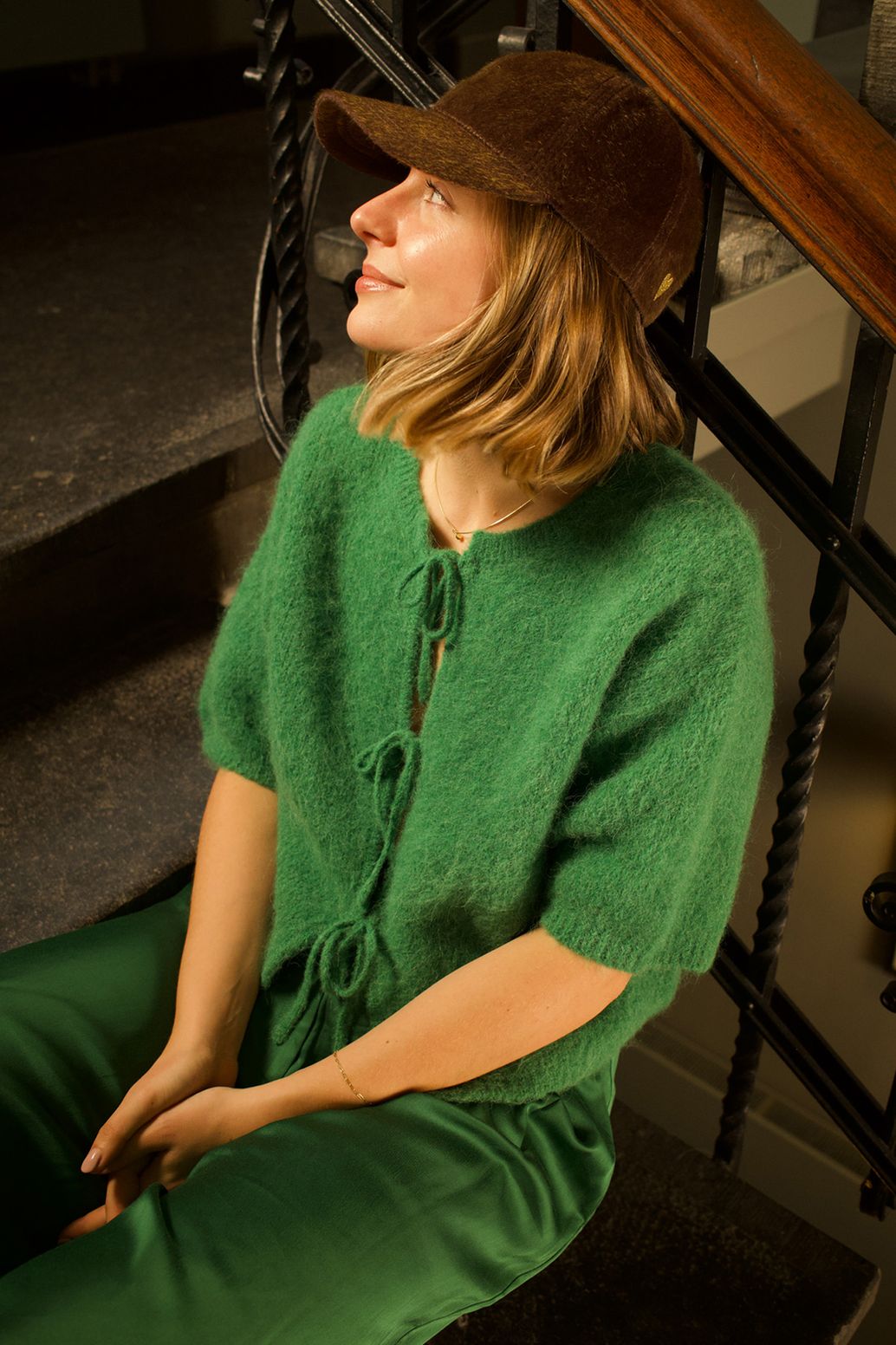 Gilet en laine avec nœuds - vert