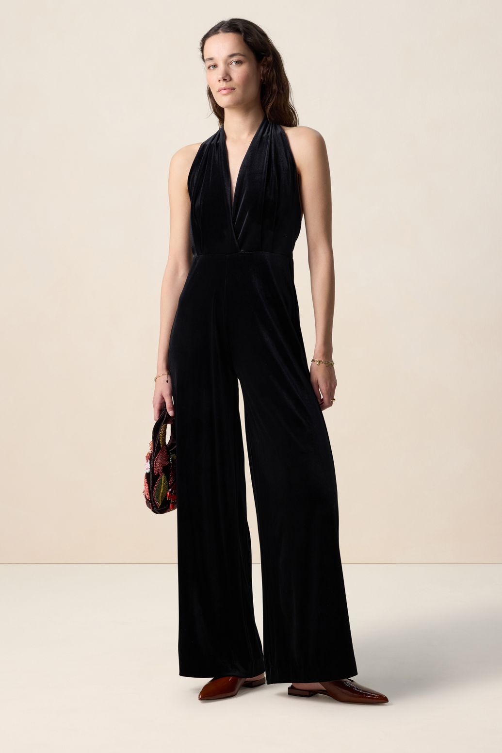 Halterneck-Jumpsuit - schwarz