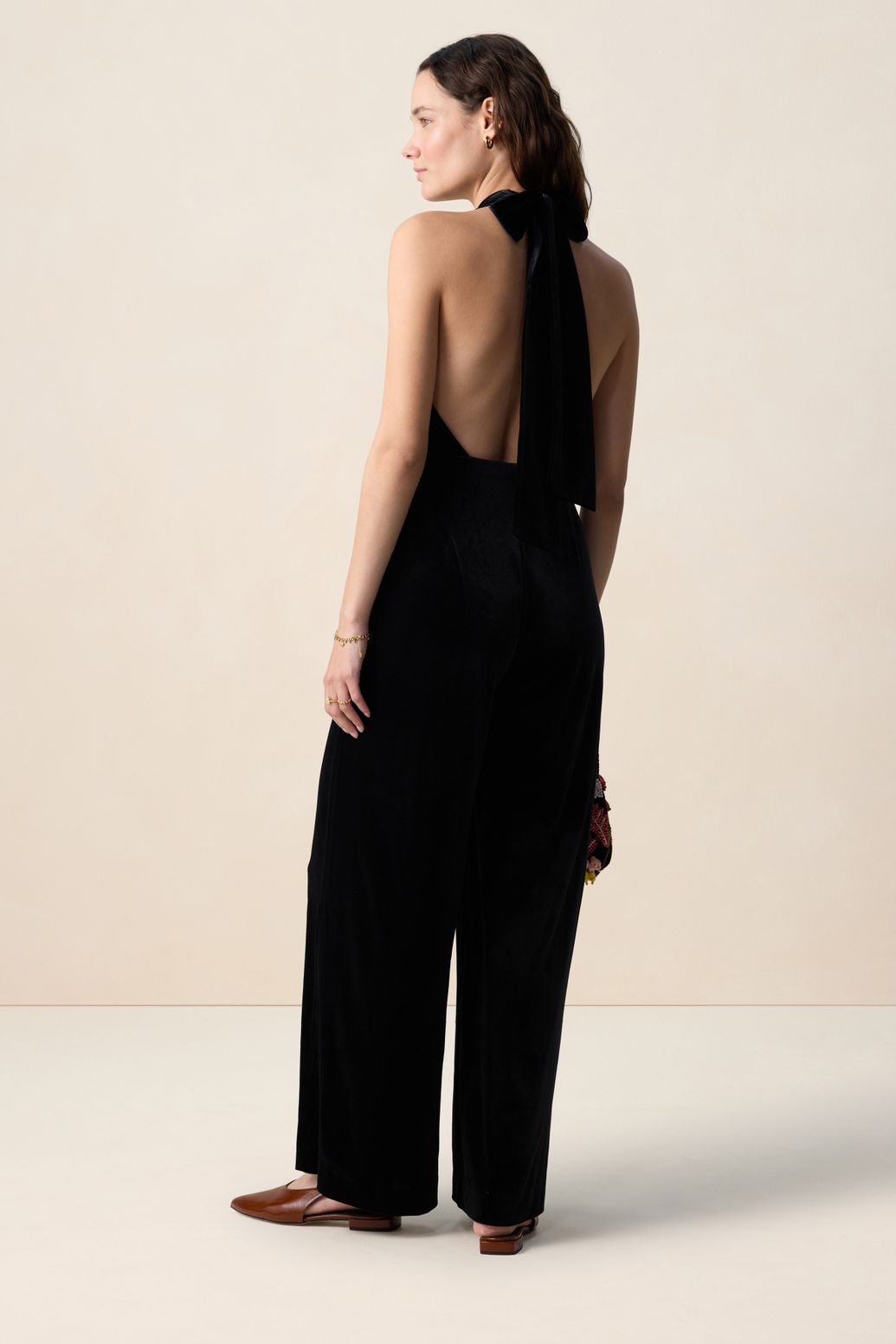 Halterneck-Jumpsuit - schwarz