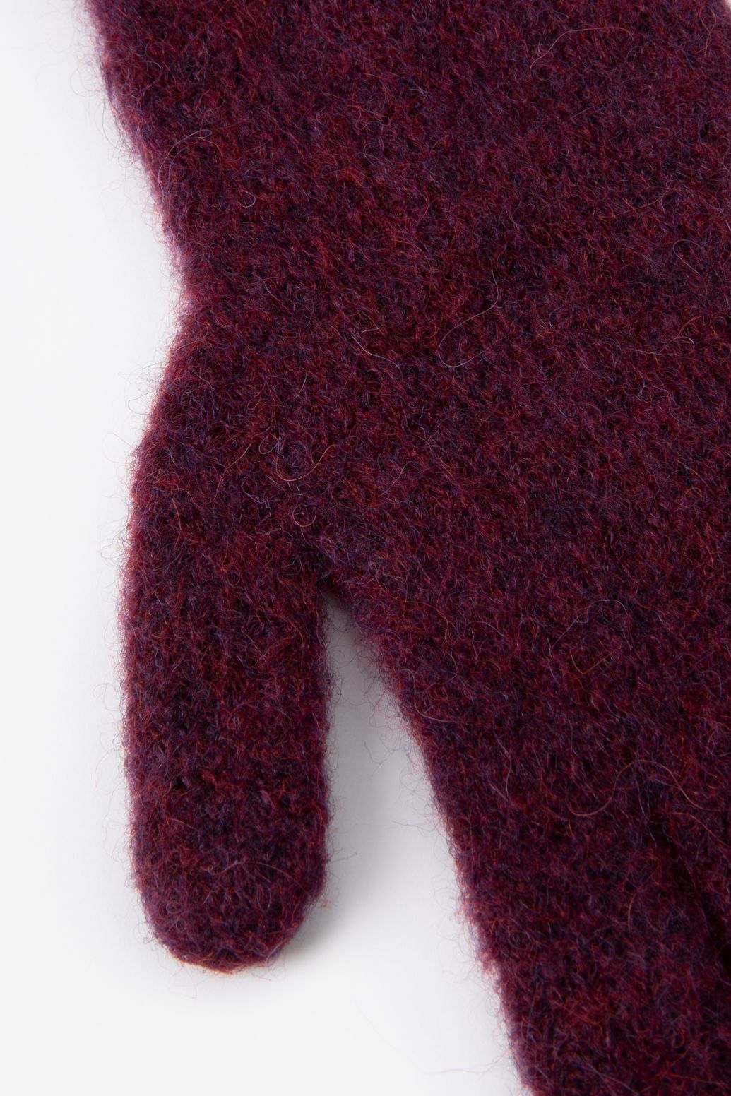 Donkerrode wollen handschoenen