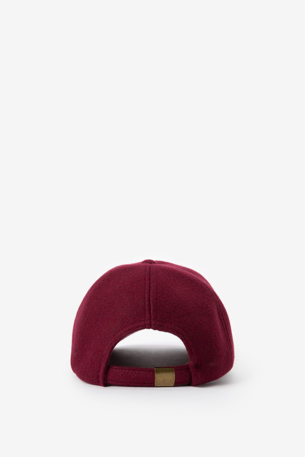 Donkerrode wollen pet