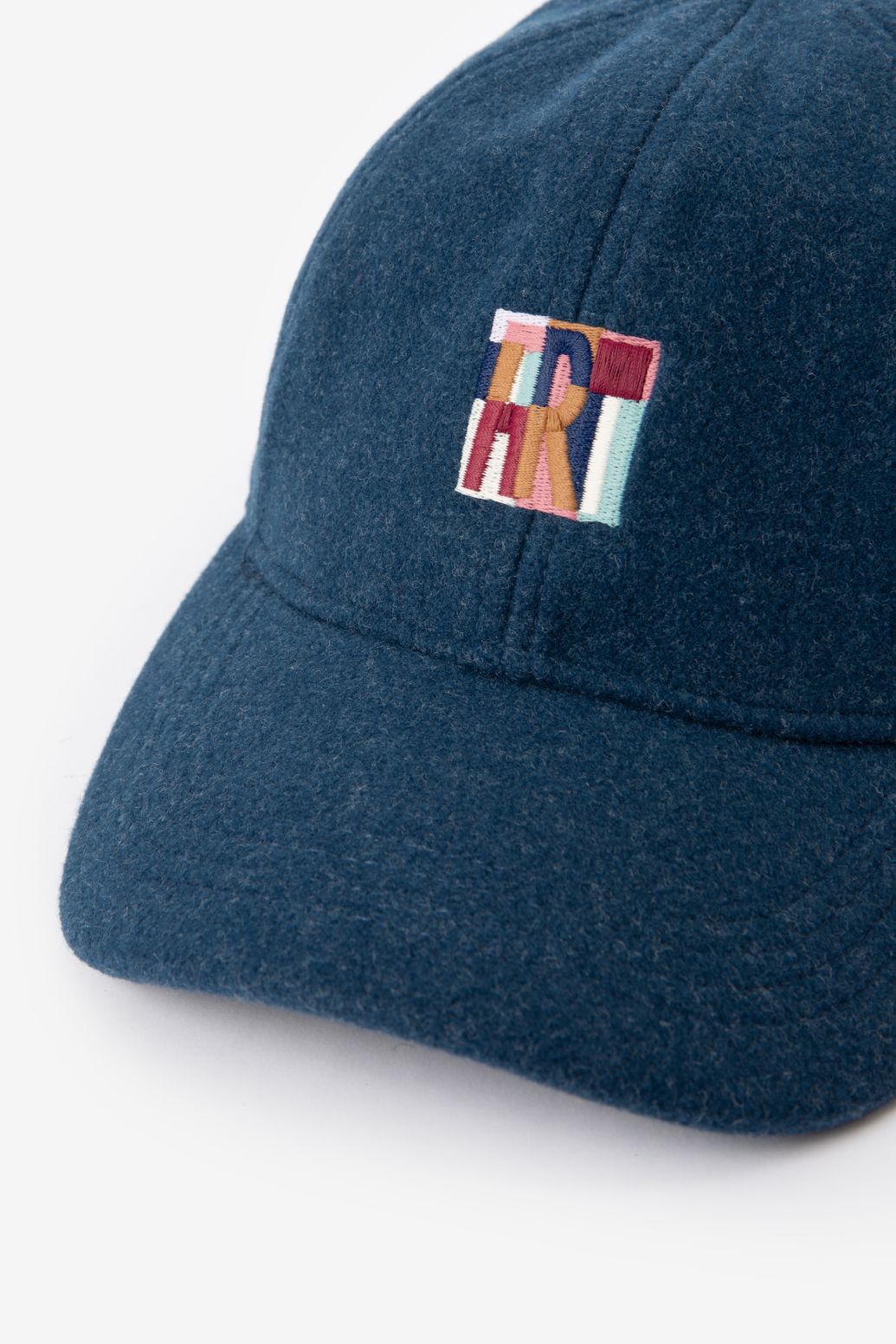 Donkerblauwe wollen pet