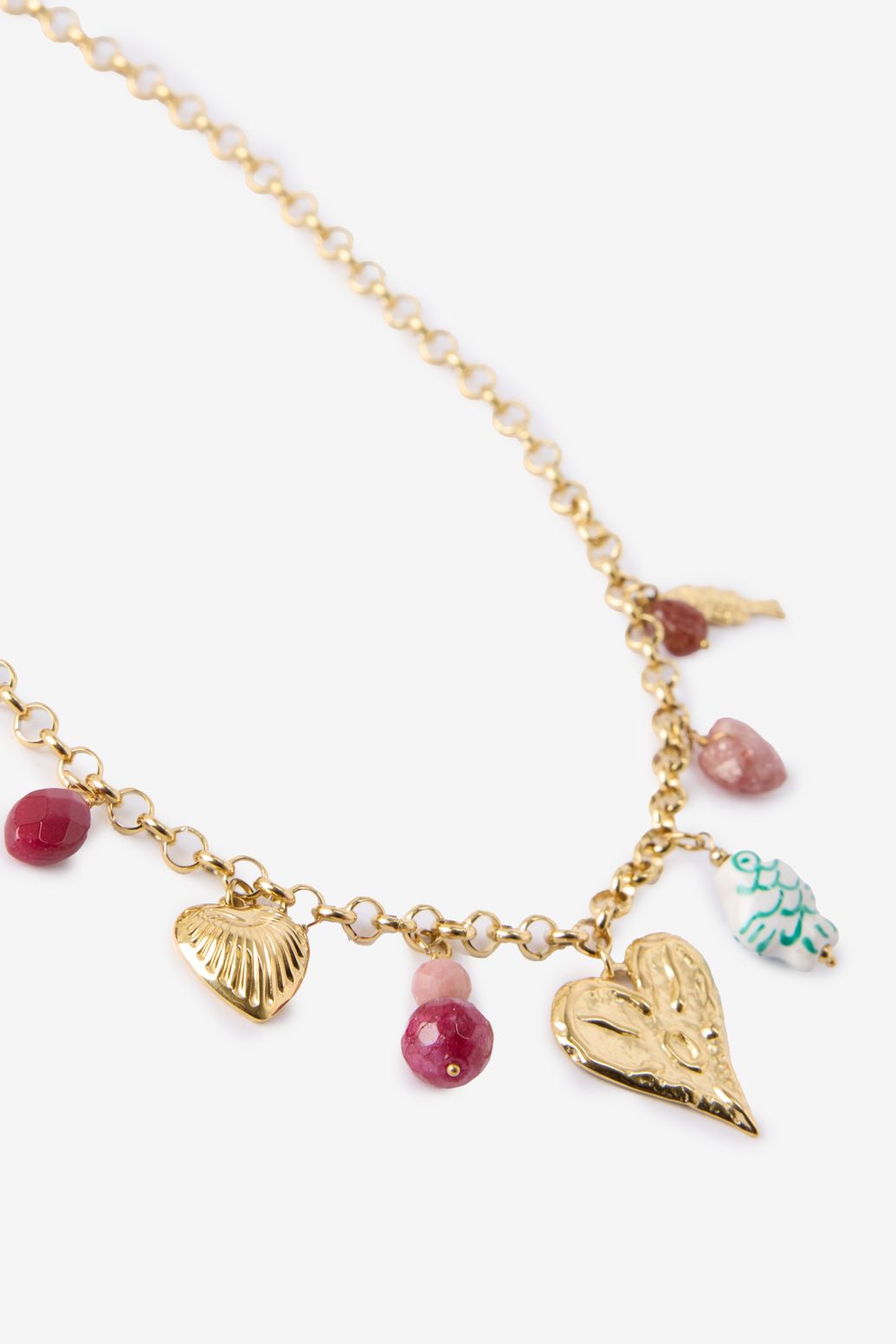 Collier plaqué or avec breloques