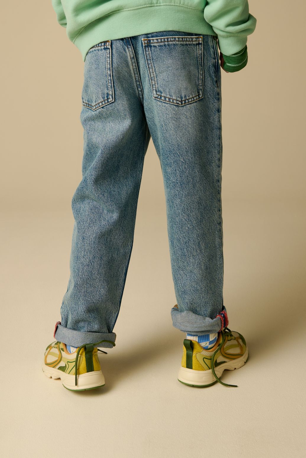 Loose Fit Jeans mit mittelhoher Taille - blau