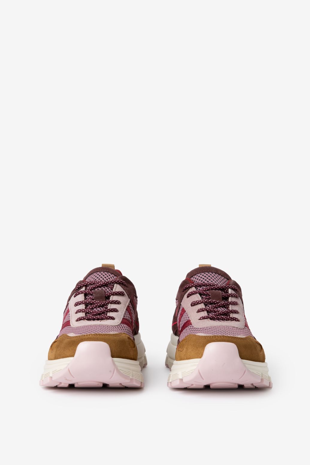 Lichtpaarse suède sneakers