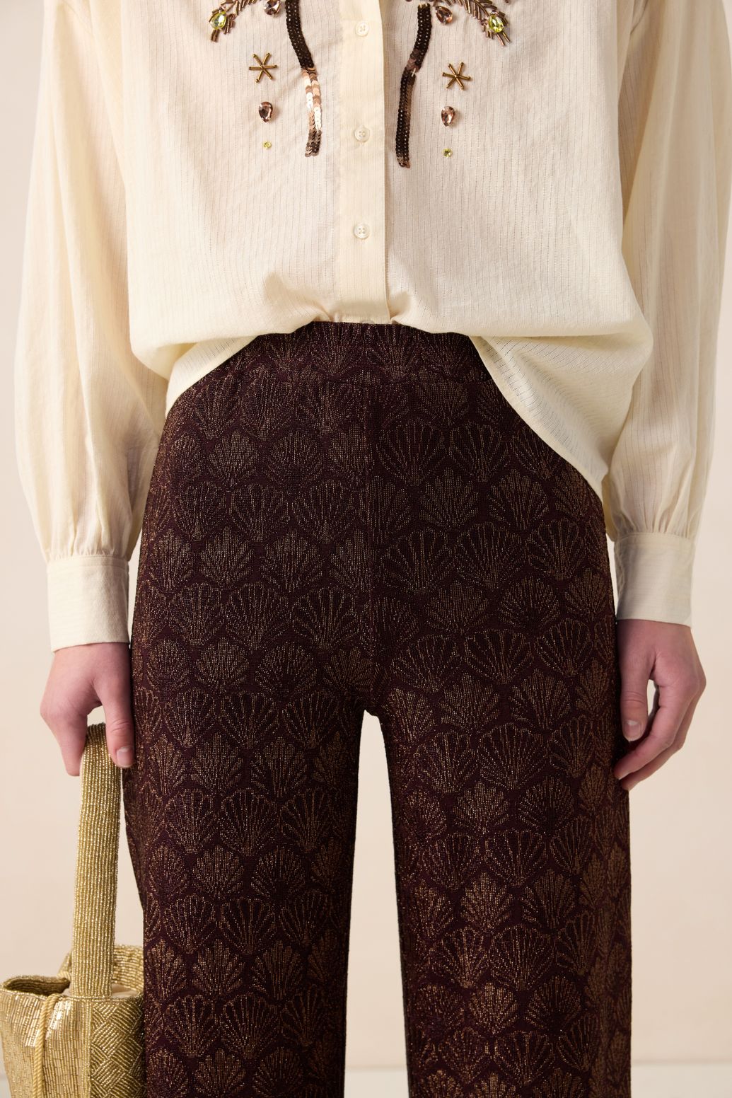 Donkerrode jacquard broek met schelpen