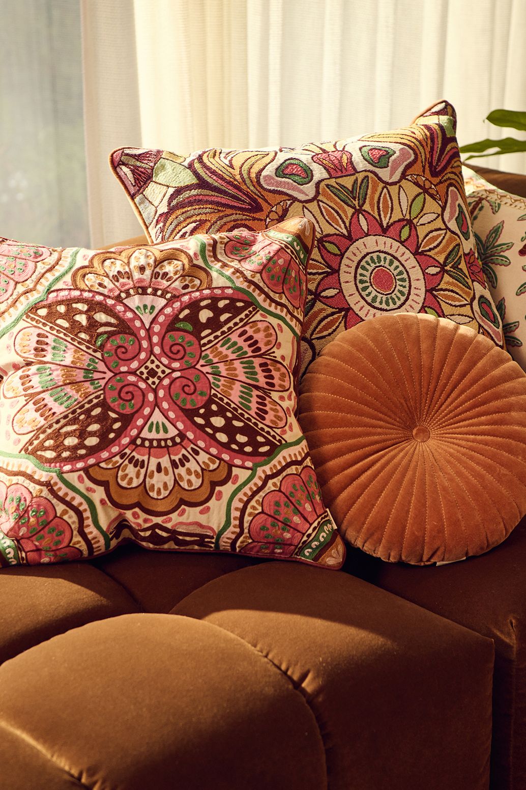 Coussin avec imprimé fleuri - multicolore