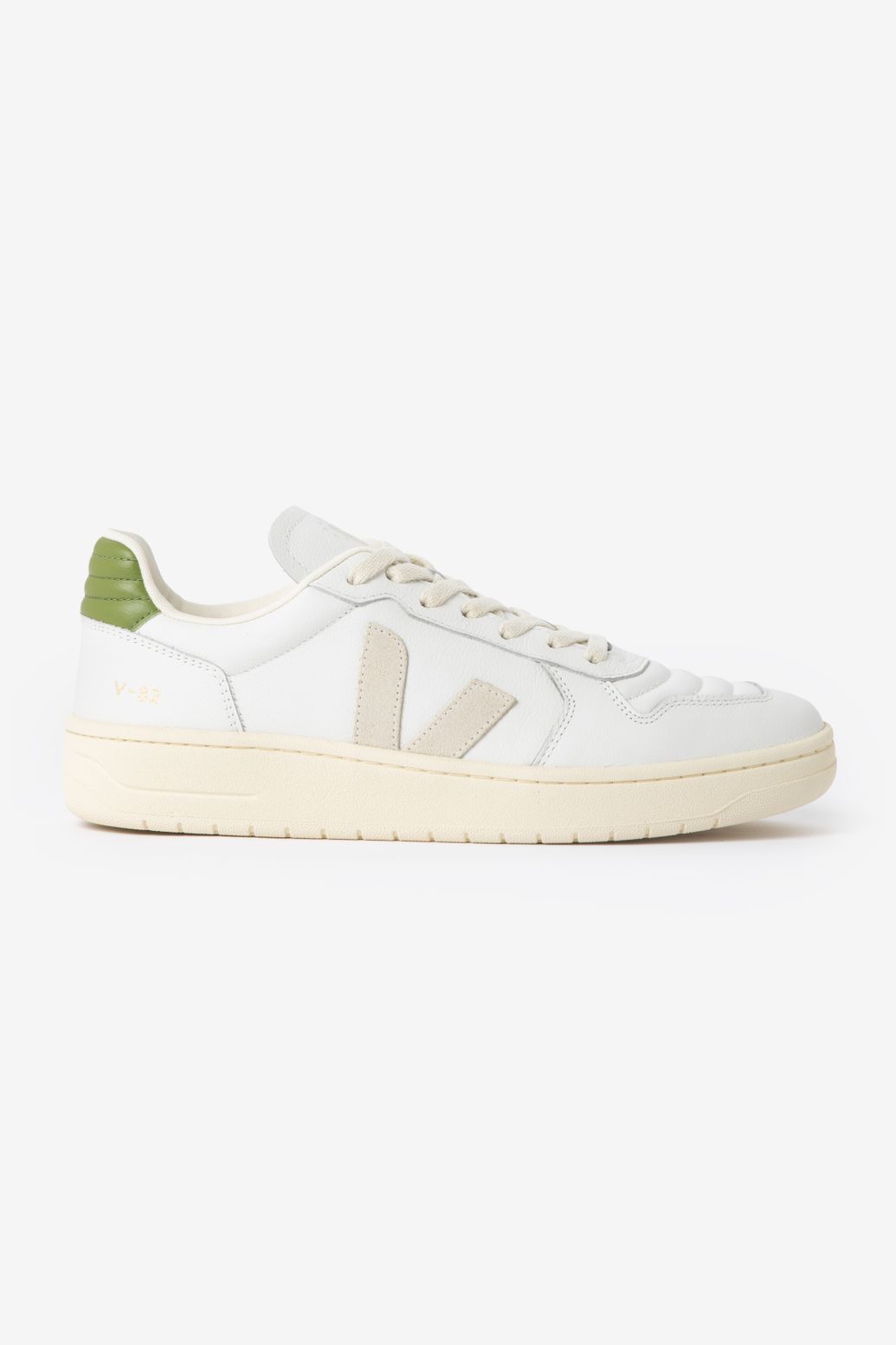 Veja Baskets en daim - blanc