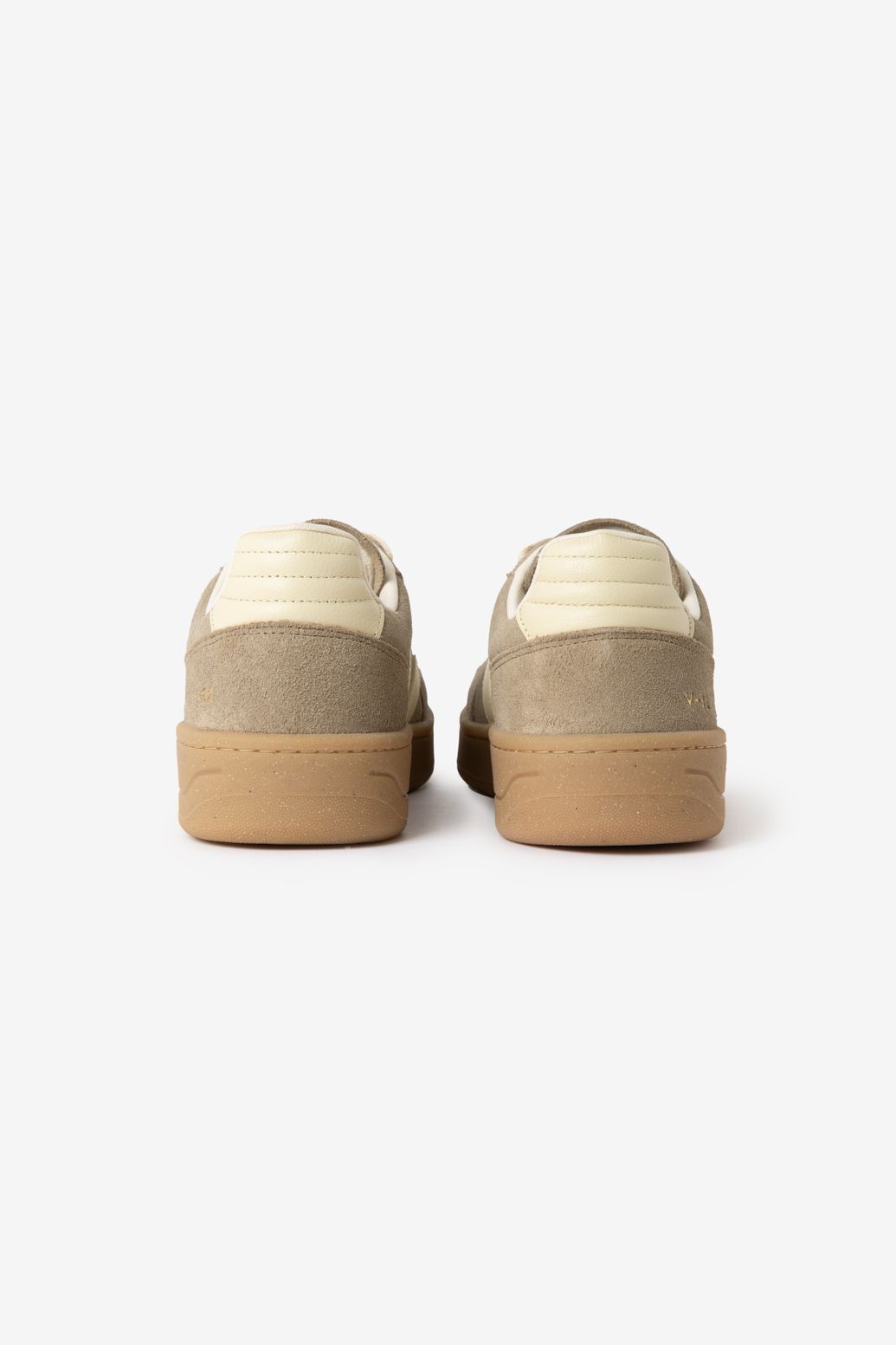 Veja Baskets en daim - beige