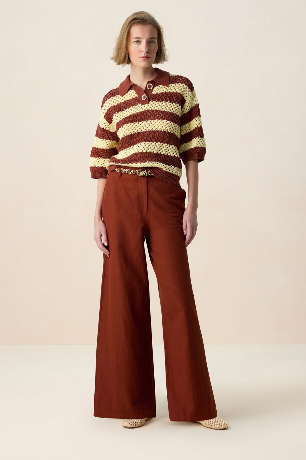 Donkerrode gebreide polo