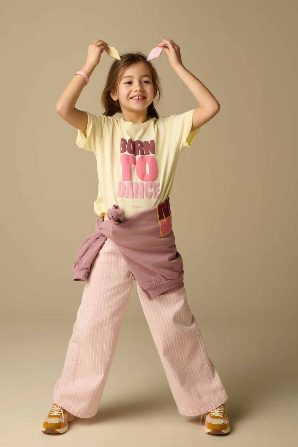 Weite gestreifte Jeans - rosa