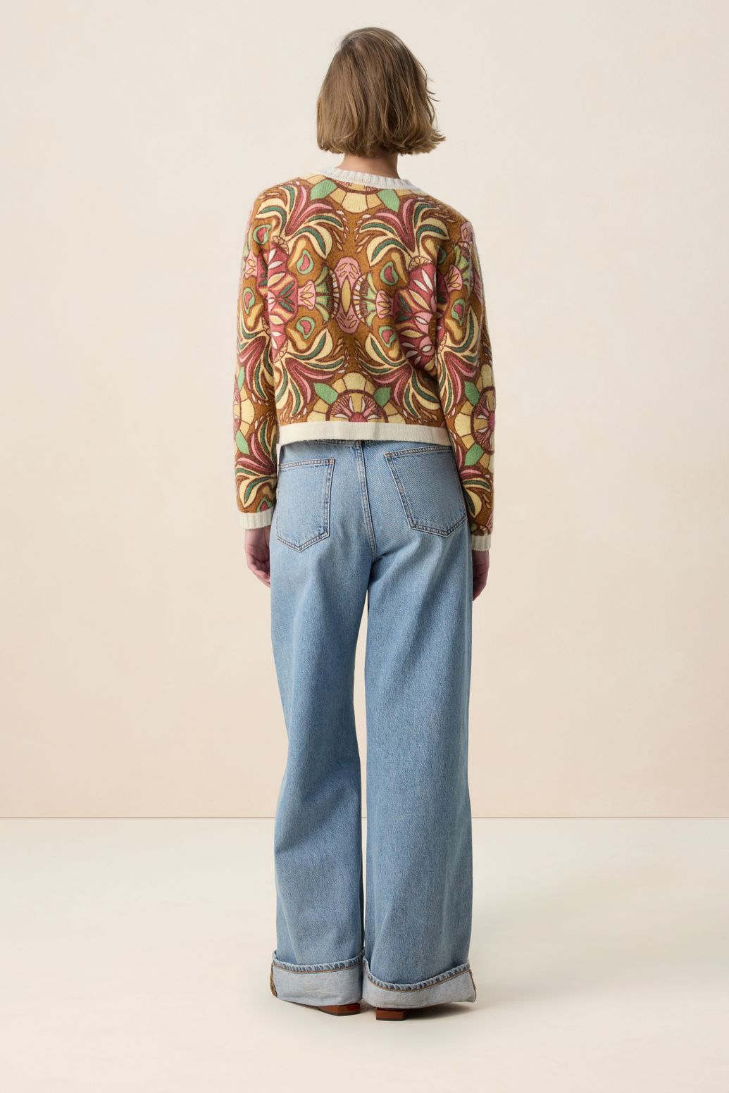 Bruin vest met mozaïek print