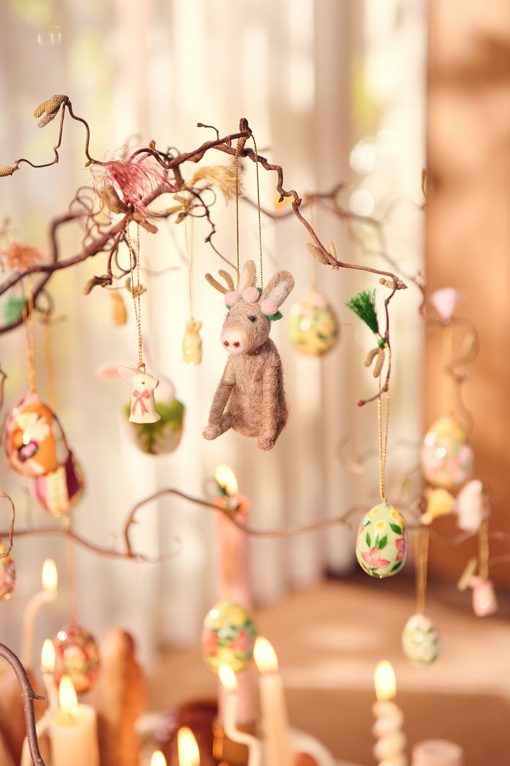 Osterornament aus Filz Esel - grau