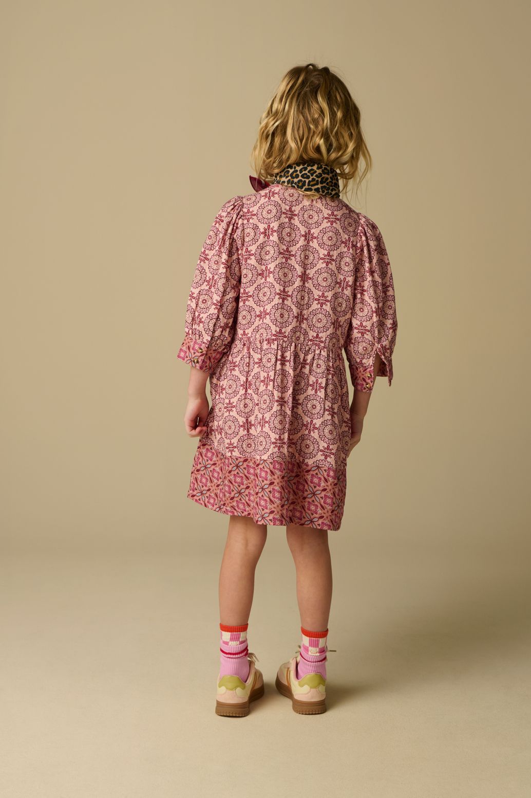 Gemustertes Kleid - hellrosa