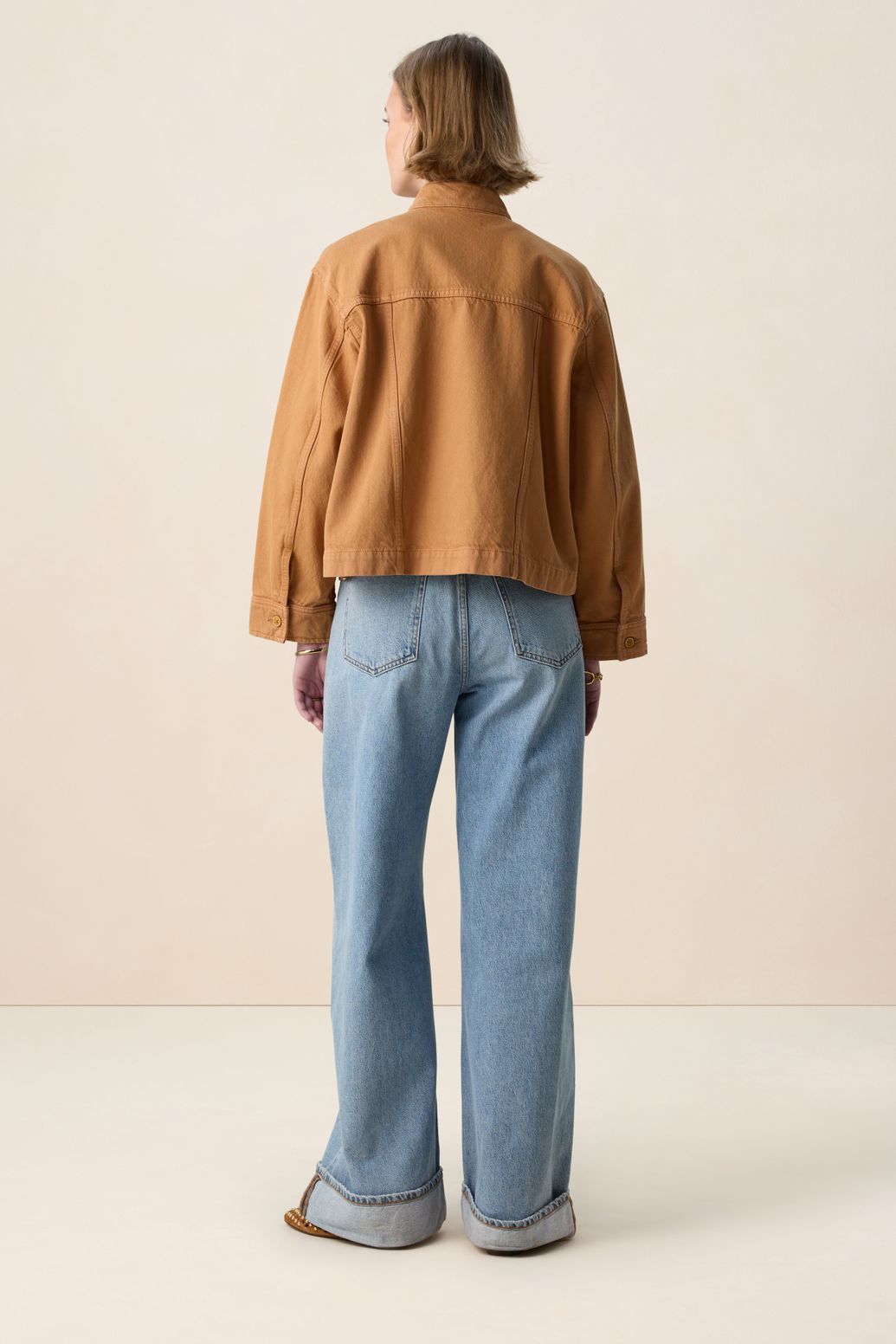 Bruin jack met opgestikte zakken