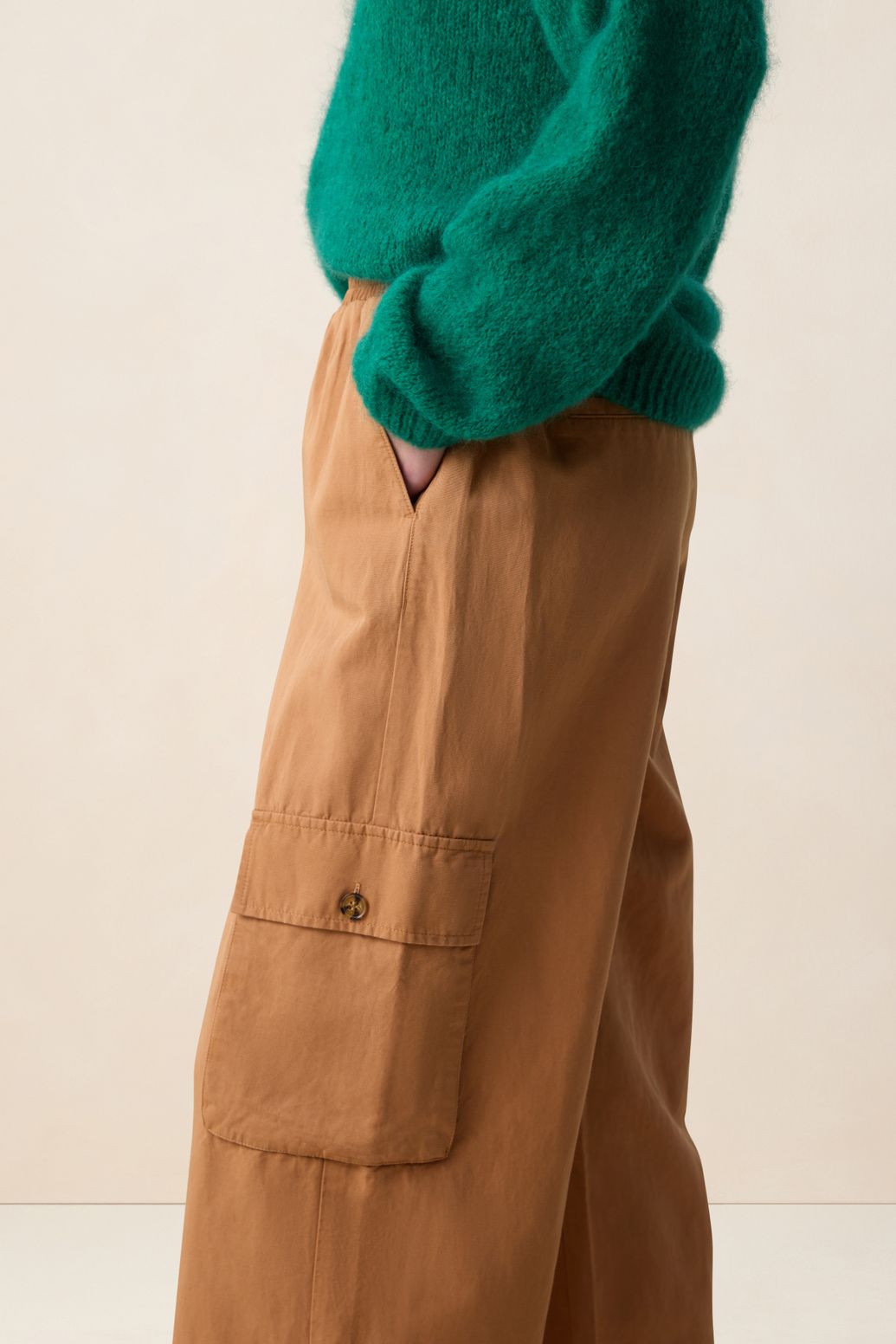 Bruine wide leg broek met opgestikte zakken