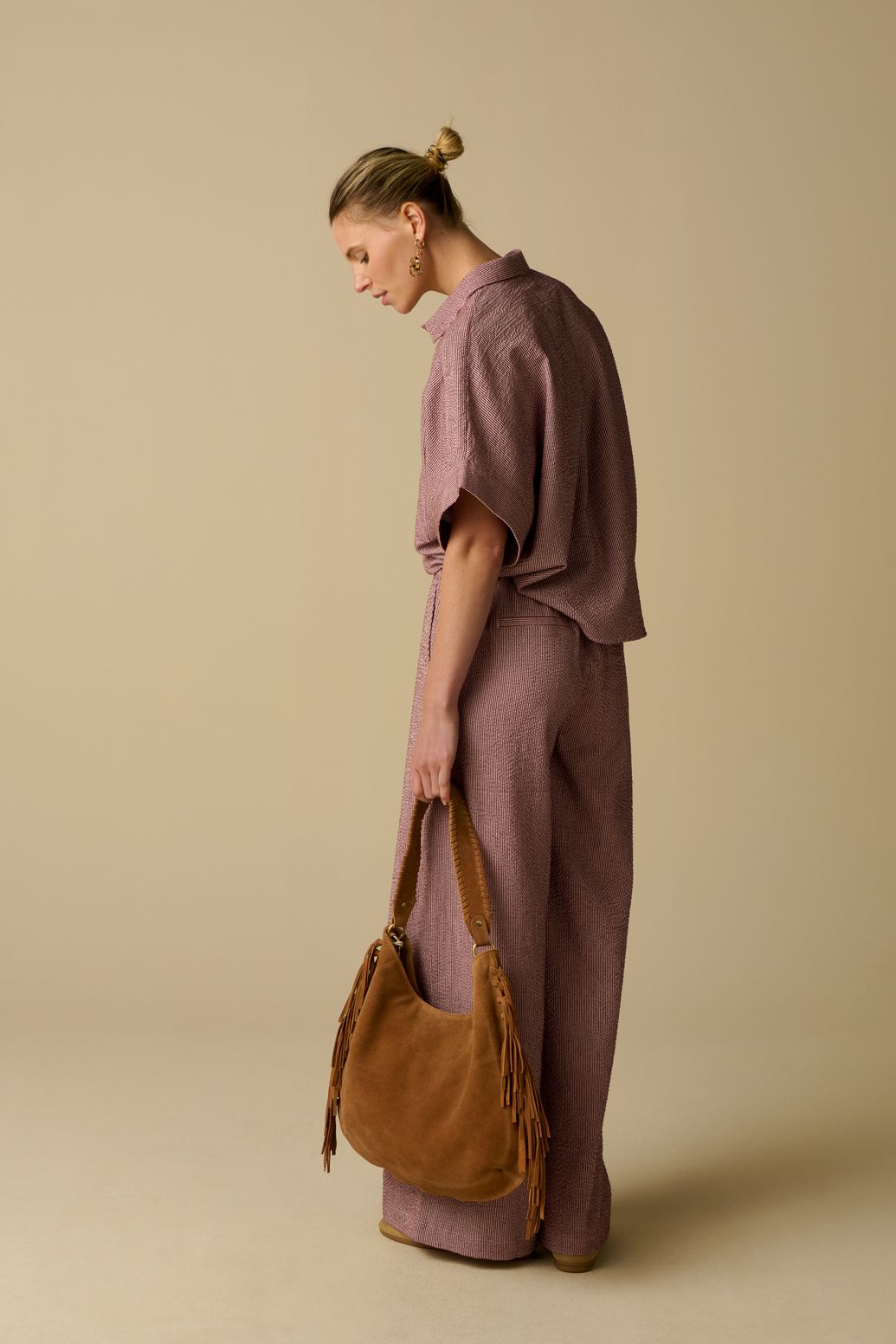 Donkerrode gestreepte wide leg broek