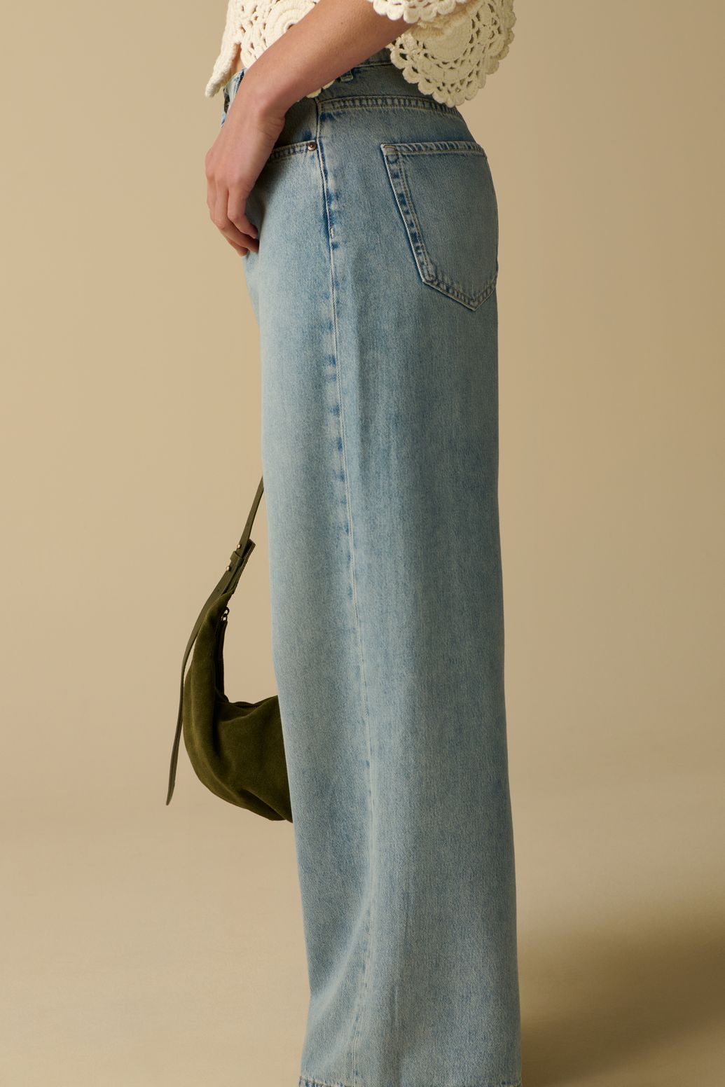 High Waist-Jeans mit weitem Bein - blau