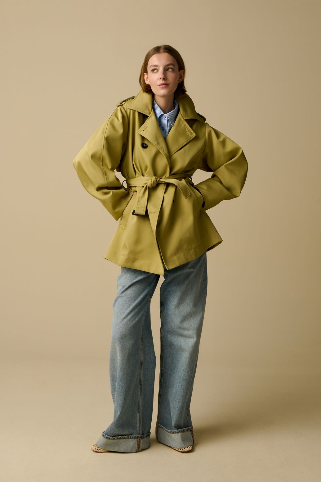 Lichtgroene trenchcoat