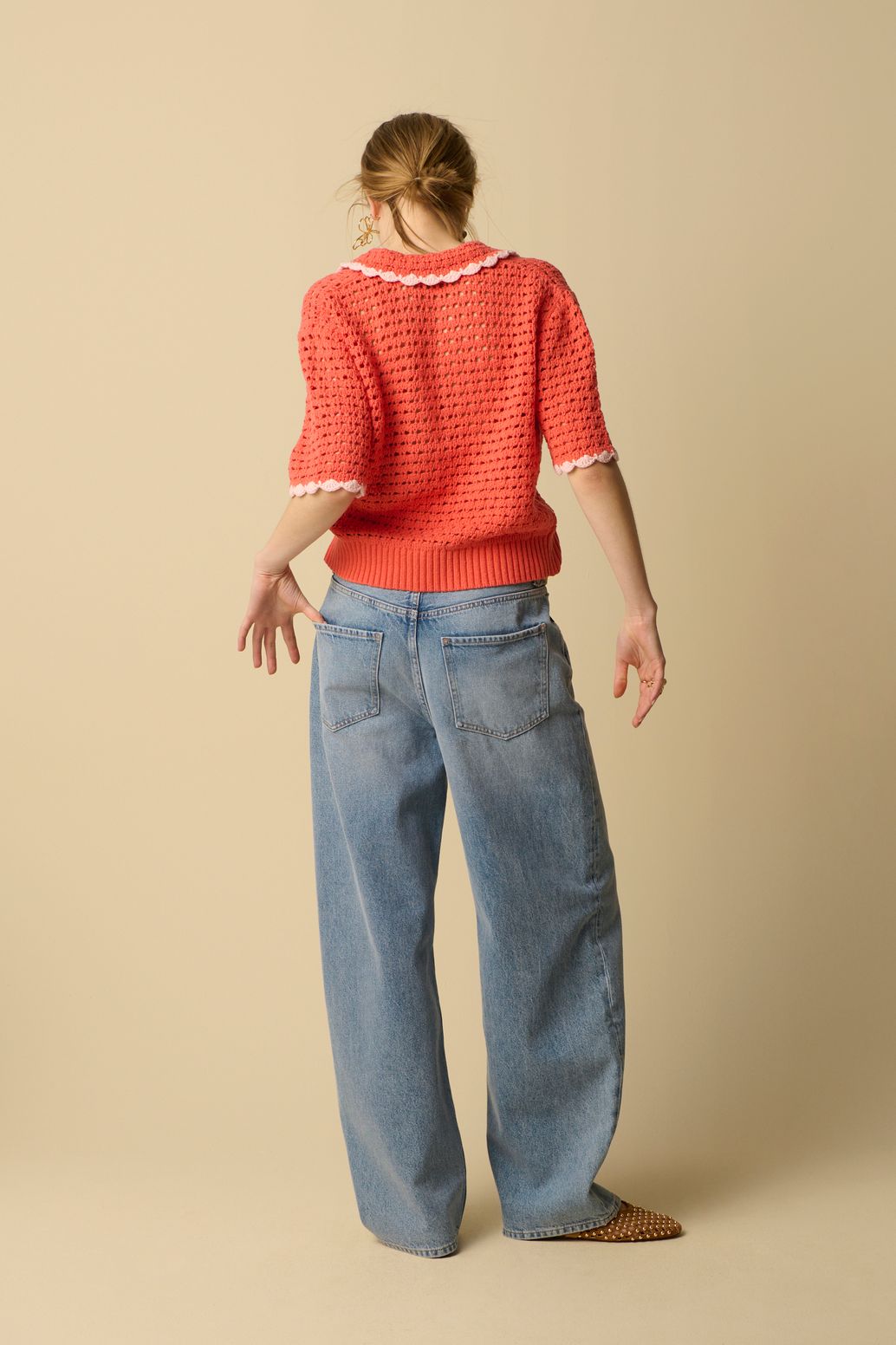 Kurzarm-Pullover mit V-Ausschnitt - orange