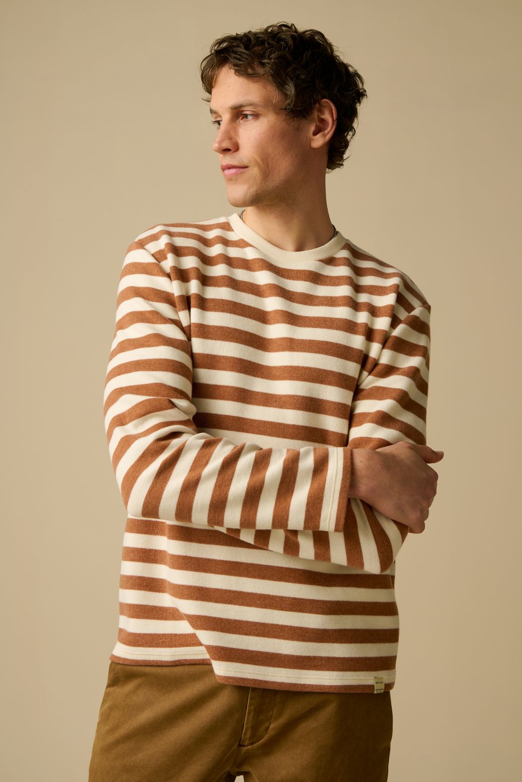 Gestreifter Sweater - dunkelbraun