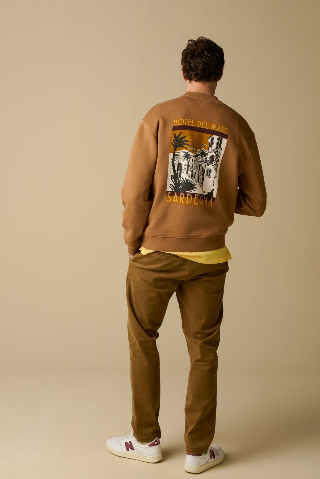 Sweater mit Artwork-Print - braun
