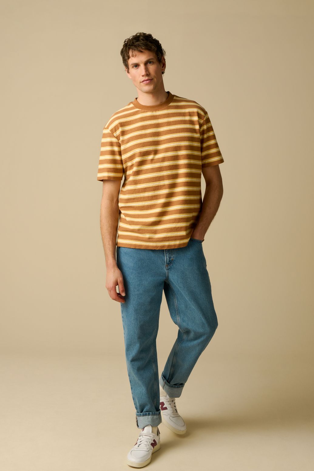 Gestreiftes T-Shirt - braun